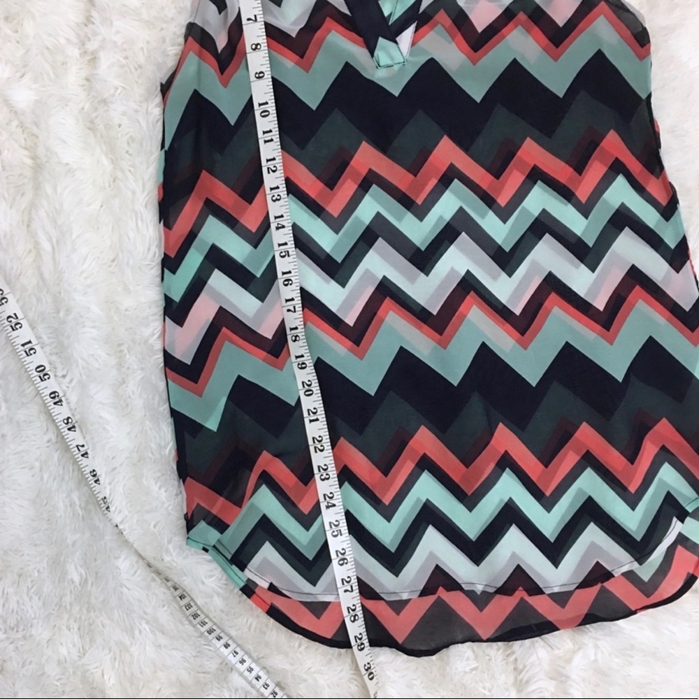 Rue 21 Chevron Sheer Tunic - Picture 6 of 7